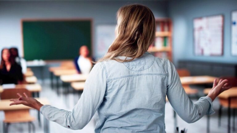 TEACHERS-UNIONS-ANTISEMITISM-REPORT-ADL-1.jpg