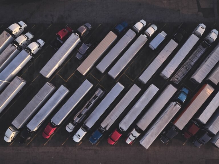 Uber-freight_DRONE_STILLS-0035-1.jpg