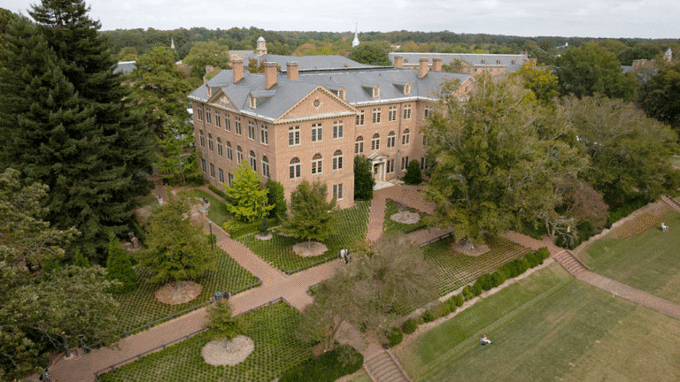 William-Mary-doj-probe.png