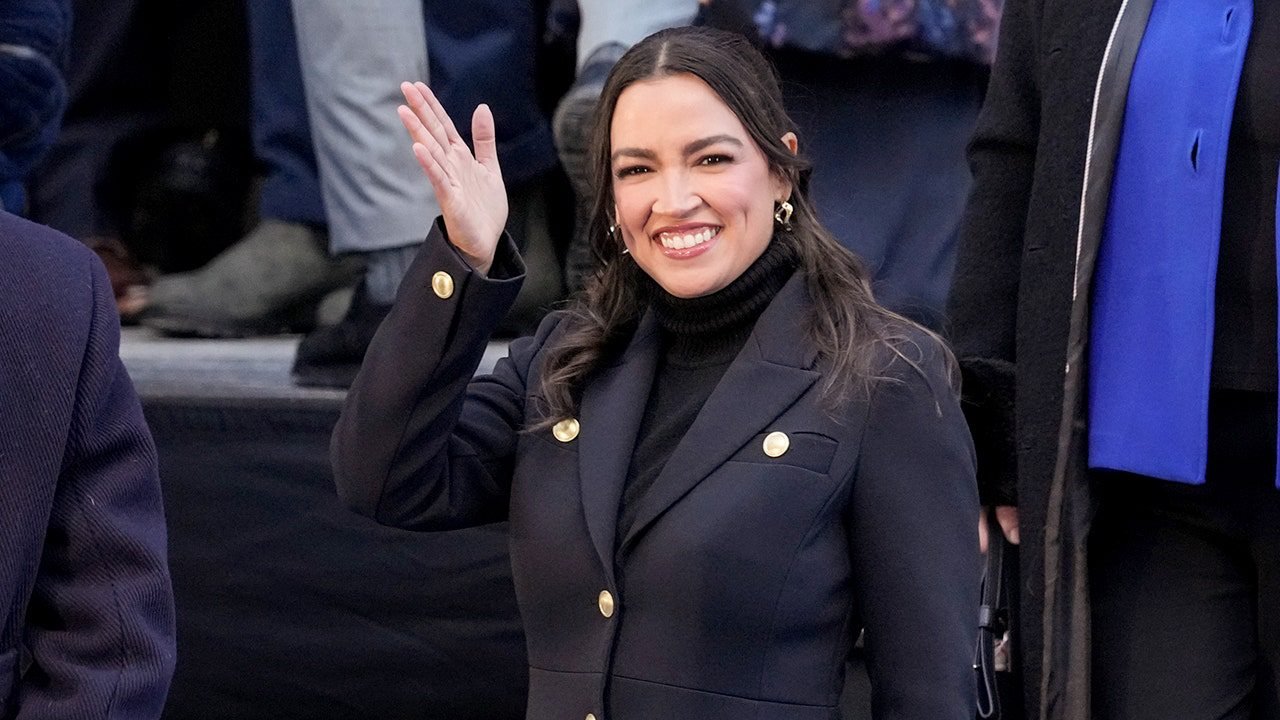 alexandria-ocasio-cortez-january-1-2026.jpg