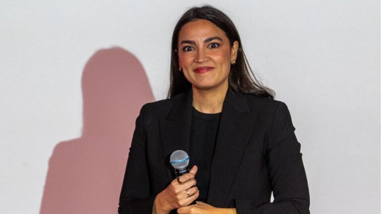 aoc-queens.jpg