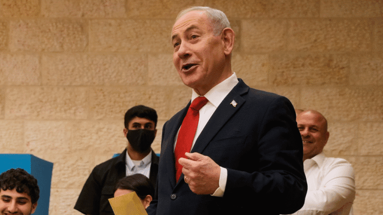 benjamin-netanyahu-cast-ballot.png