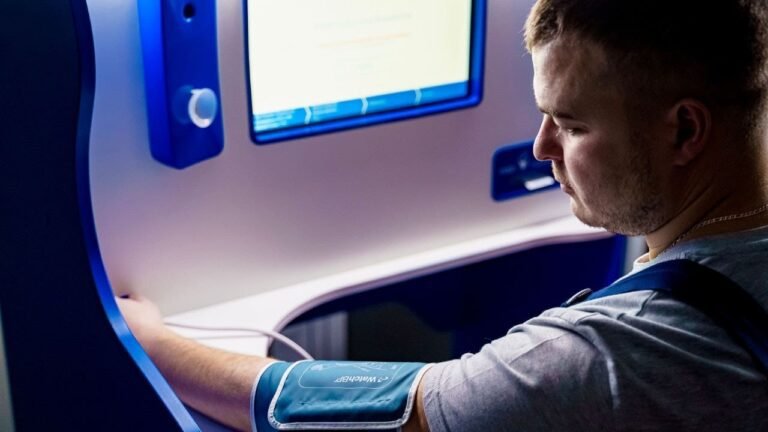 blood-pressure-cuff-breach-001.jpg