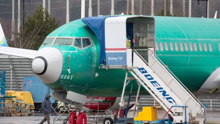 boeing-737.jpg