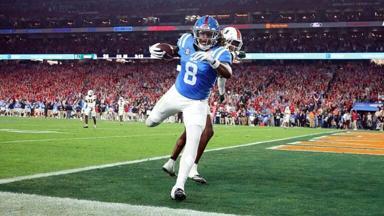dae-quan-wright-ole-miss-miami-touchdown-fox-news_.jpg