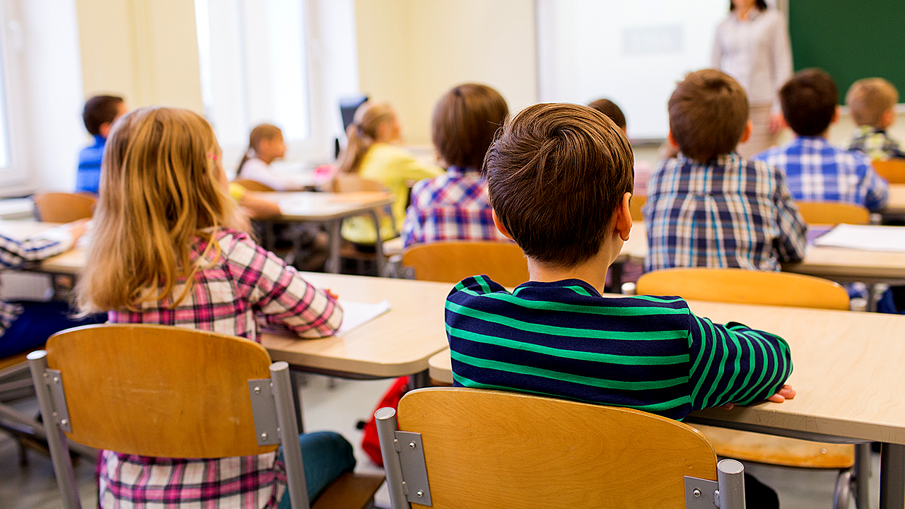elementary-students-classroom.png