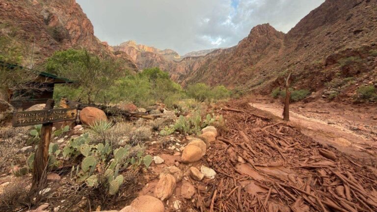 grand-canyon-flood.jpg