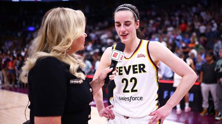 holly-rowe-caitlin-clark-interview.jpg