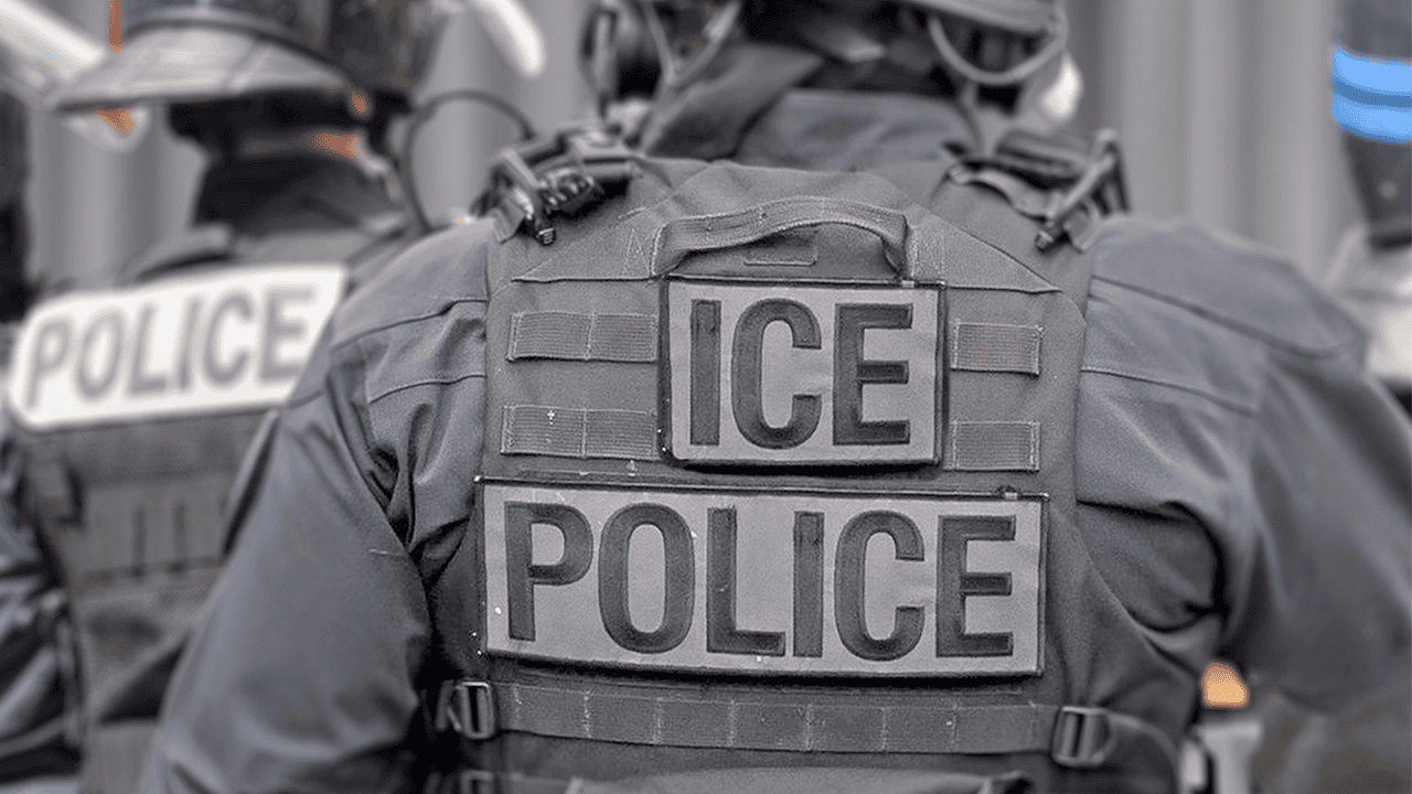 ice-agent-police-immigration.png