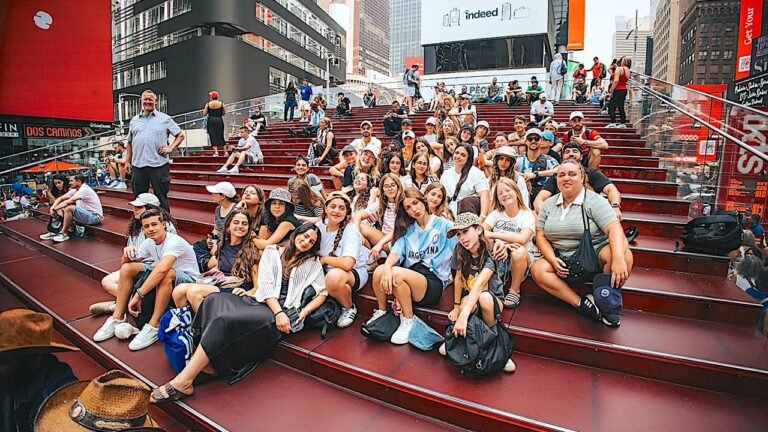 israeli-kids-orphans-broadway-trip.jpg