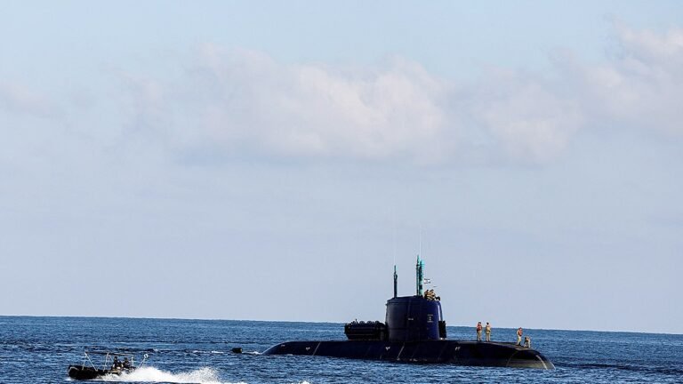 israeli-submarine.jpg