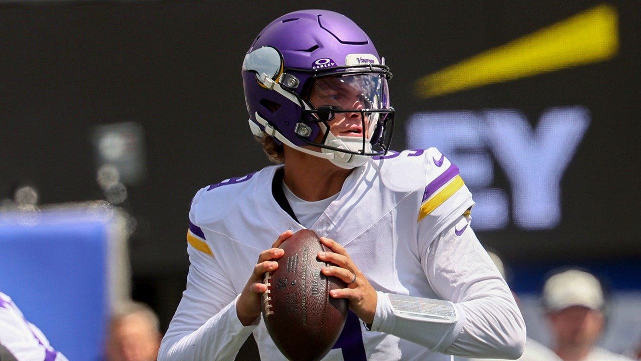 jj-mccarthy-vikings-giants-preseason-fox-news_.jpg