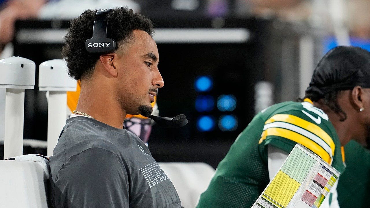 jordan-love-packers-preseason-lambeau-field.jpg