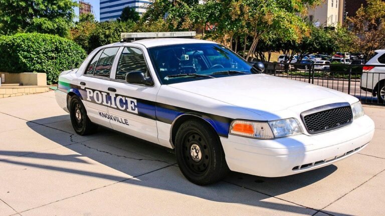knoxville-police-vehicle.jpg