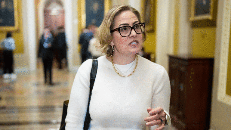 kyrsten-sinema.png