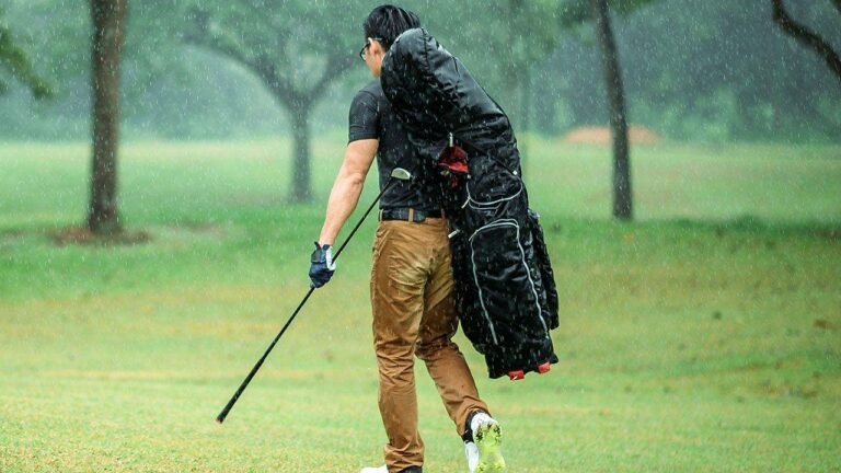 ohio-golfer-practices-lightning-strike.jpg