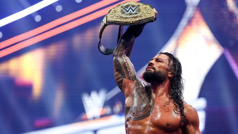 roman-reigns-summerslam-celebration.jpg
