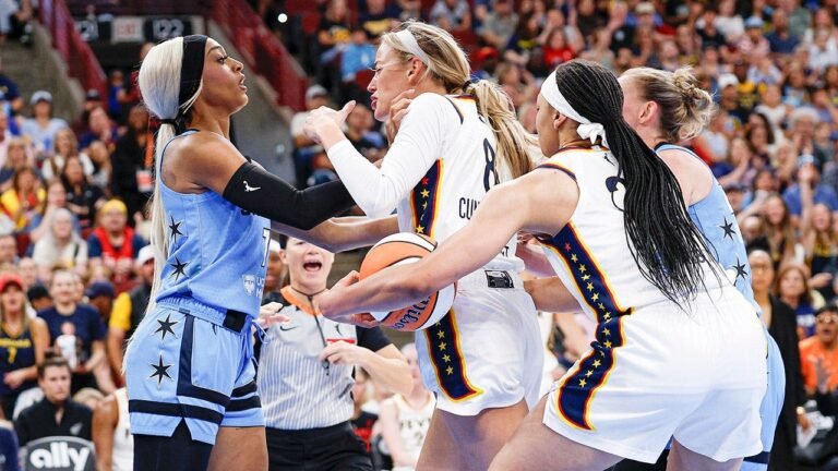 sophie-cunningham-dijonai-carrington-wnba-fox-news_.jpg