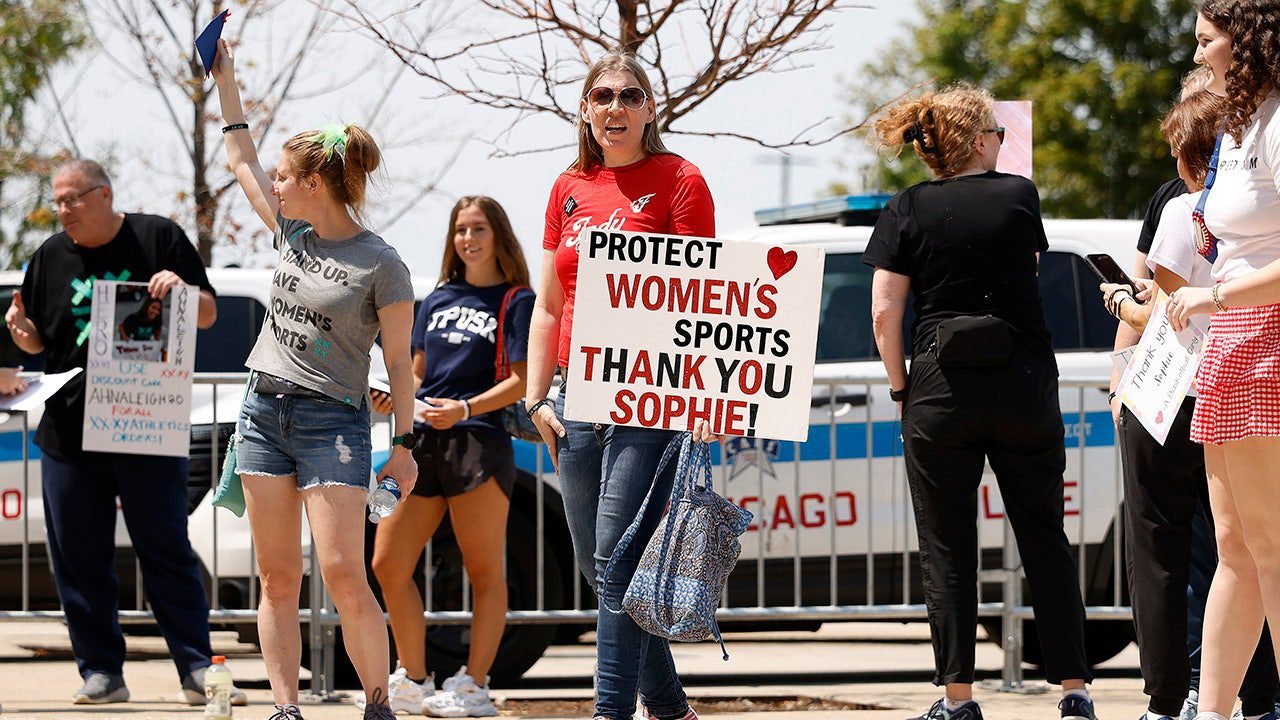 sophie-cunningham-rally-080926-2.jpg