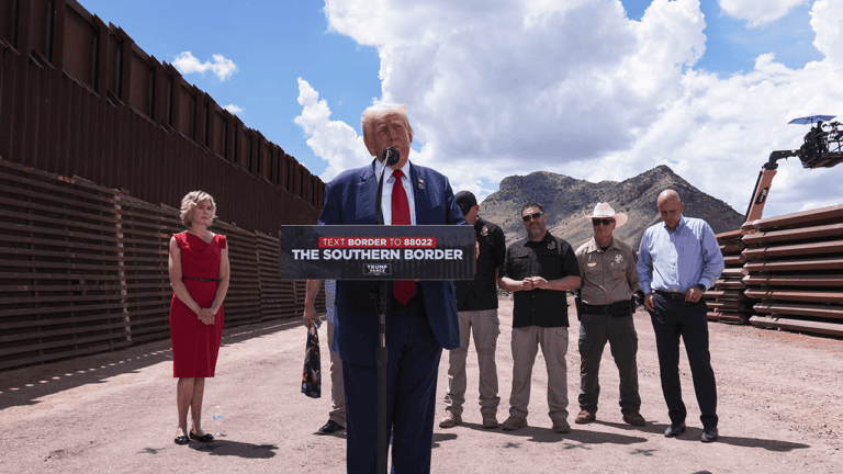 trump-at-border.png