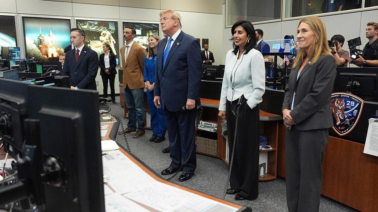 trump-nasa-002.jpg