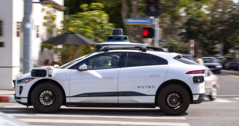 waymo-jaguar-ipace.jpg