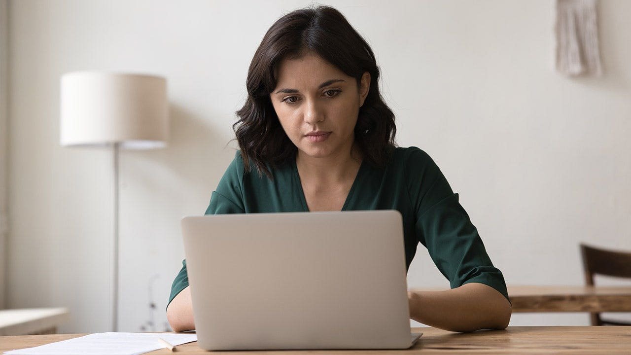 woman-freelance-entrepreneur-home-office.jpg