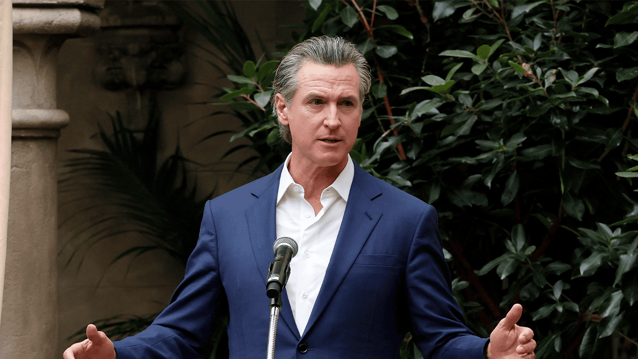 1790173204_gavin-newsom-los-angeles.png