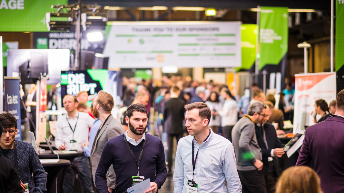 1790280923_expo_hall.png
