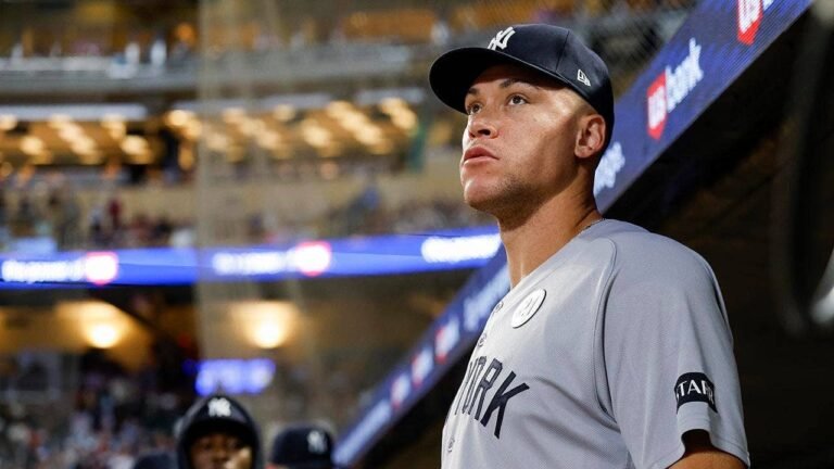 Aaron-Judge-New-York-Yankees-looks-on.jpg