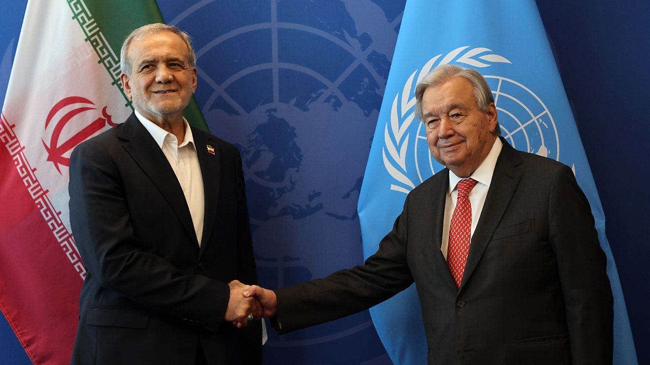 Guterres-Pezeshkian.jpg