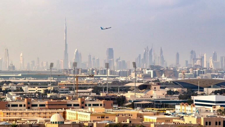 MIDDLE-EAST-TRAVEL-FOR-AMERICANS-3.jpg