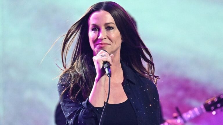 alanis-morissette_001.jpg