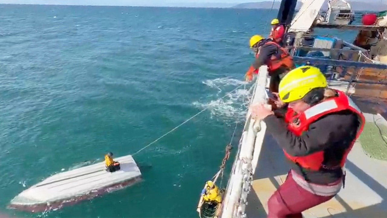 alaska-fishing-vessel-rescue.jpg
