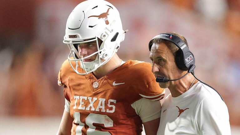 arch-manning-steve-sarkisian-texas-longhorns.jpg