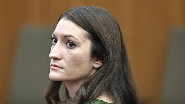 day-3-deliberations-lindsay-clancy.jpg
