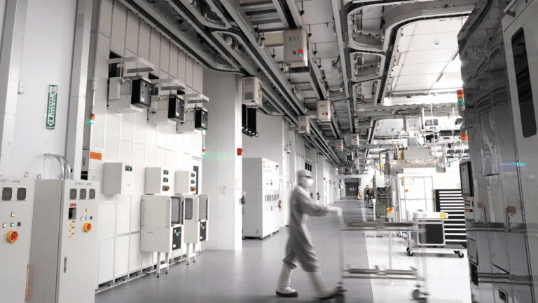 globalfoundries-ny-fab-chips.png