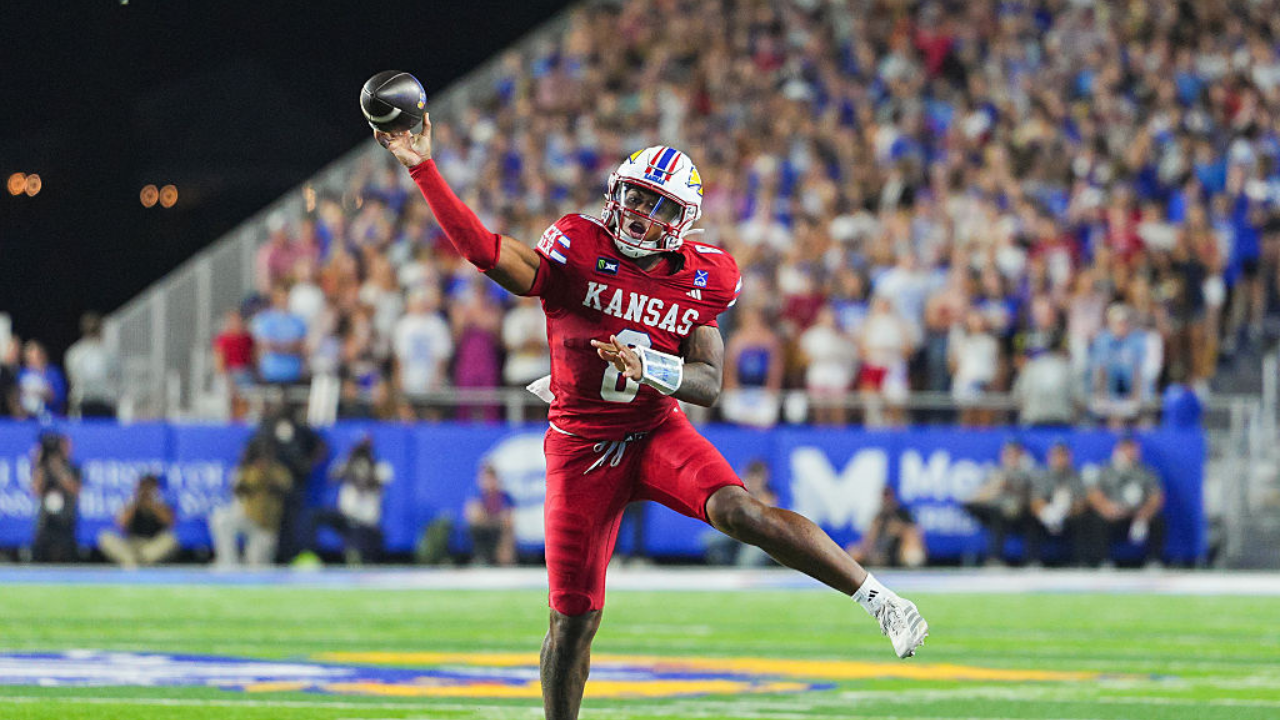 isaiah-marshall-kansas-jayhawks-touchdown-pass.jpg