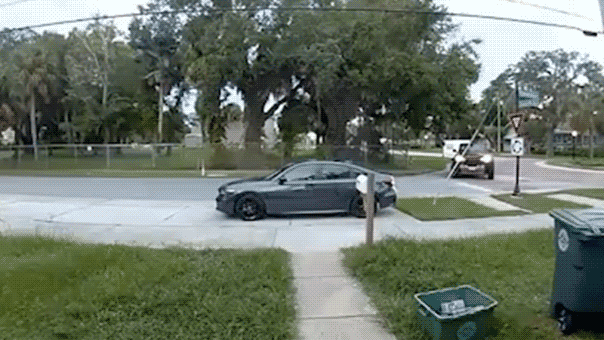 jeepcrash.gif