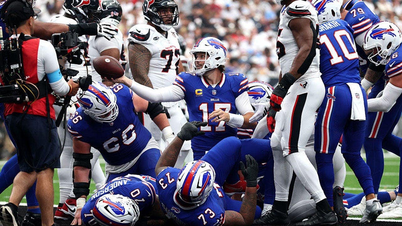 josh-allen-rushing-touchdown-bills-texans-fox-news_.jpg