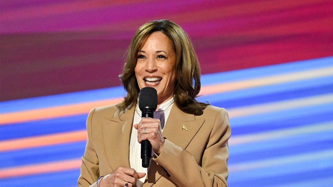 kamala-harris-dnc-chicago-fundraising.jpg