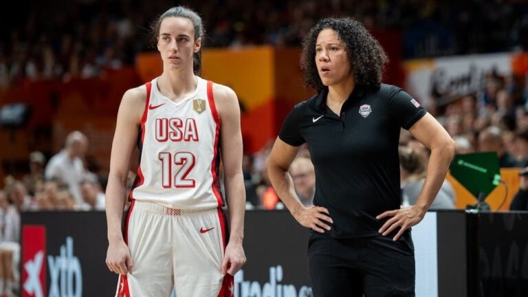 kara-lawson-caitlin-clark.jpg