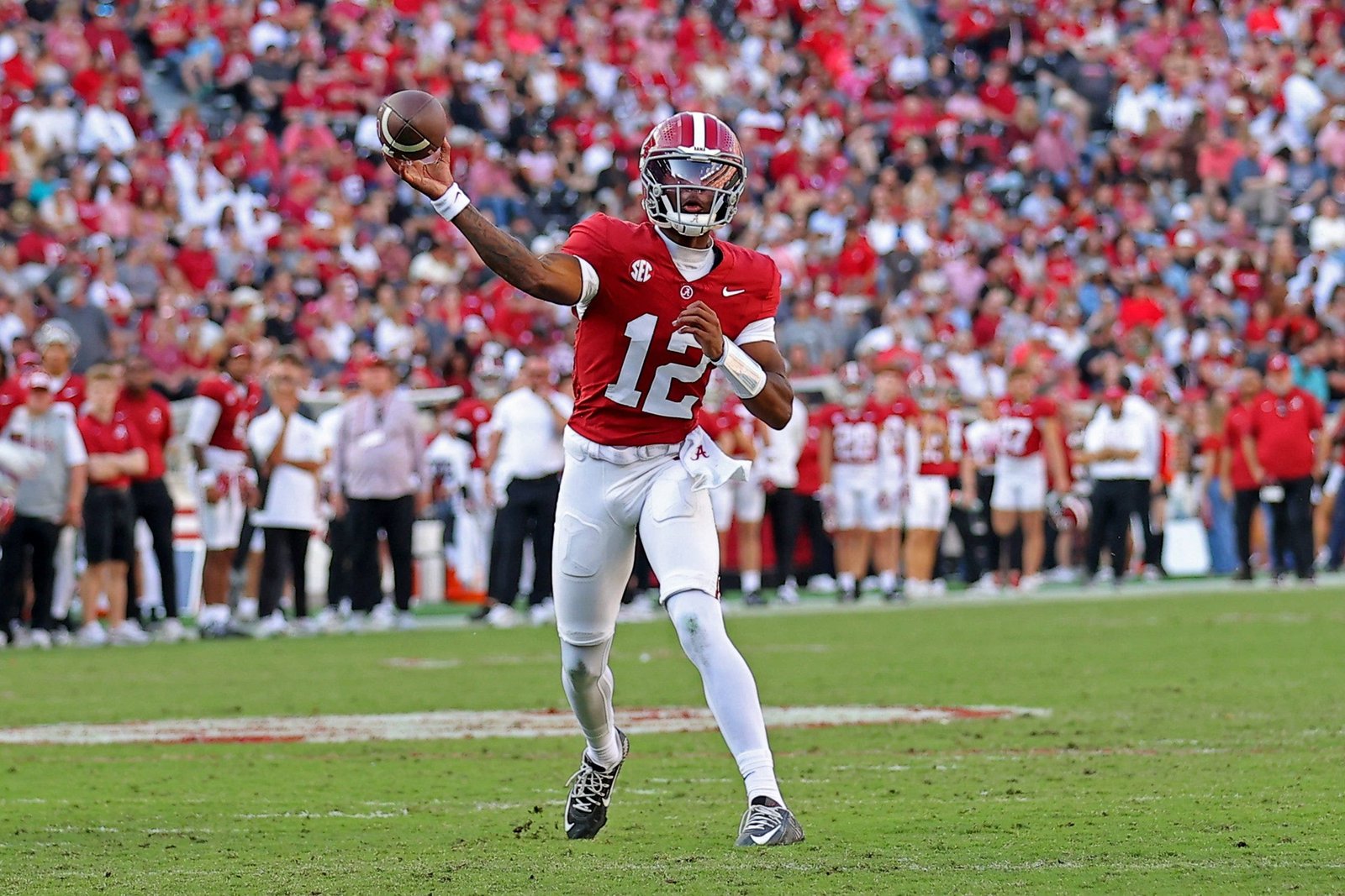 keelon-russell-alabama-throws-ball-fox-news_-scaled.jpg
