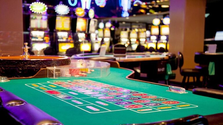 las_vegas_table.jpg
