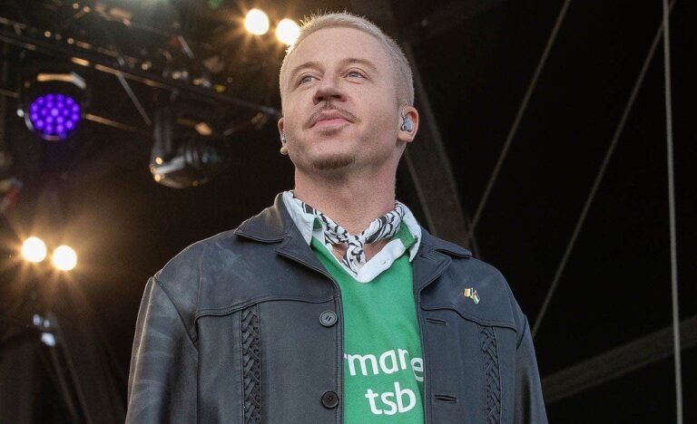 macklemore-st-annes-park-dublin.jpg