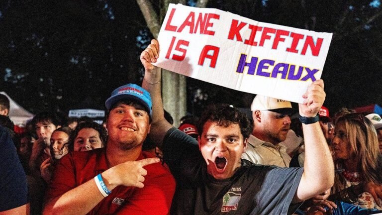 michael-francolino-college-gameday-sign.jpg