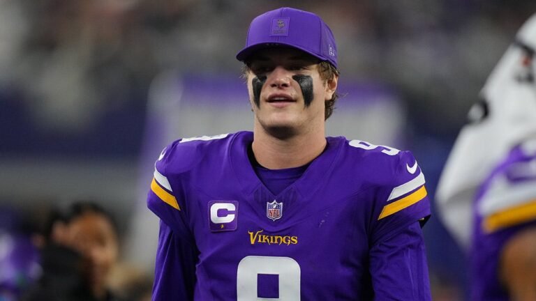 nfl-vikings-jj-mccarthy-121525-1.jpg