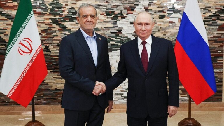 putin-pezeshkian-sco-bishkek.jpg