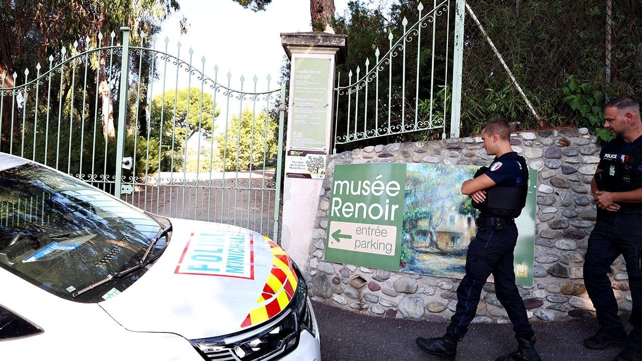renoir-museum-heist-police.jpg