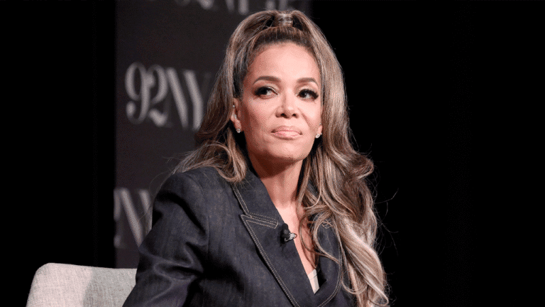 sunny-hostin-at-event.png